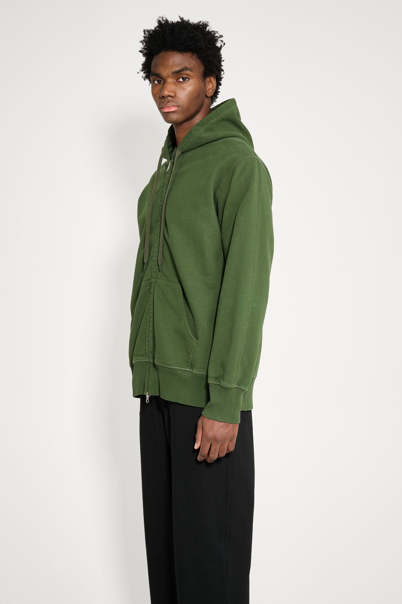 TRÈS BIEN everywear Semi Raglan Zip Hoodie GD Dark Green