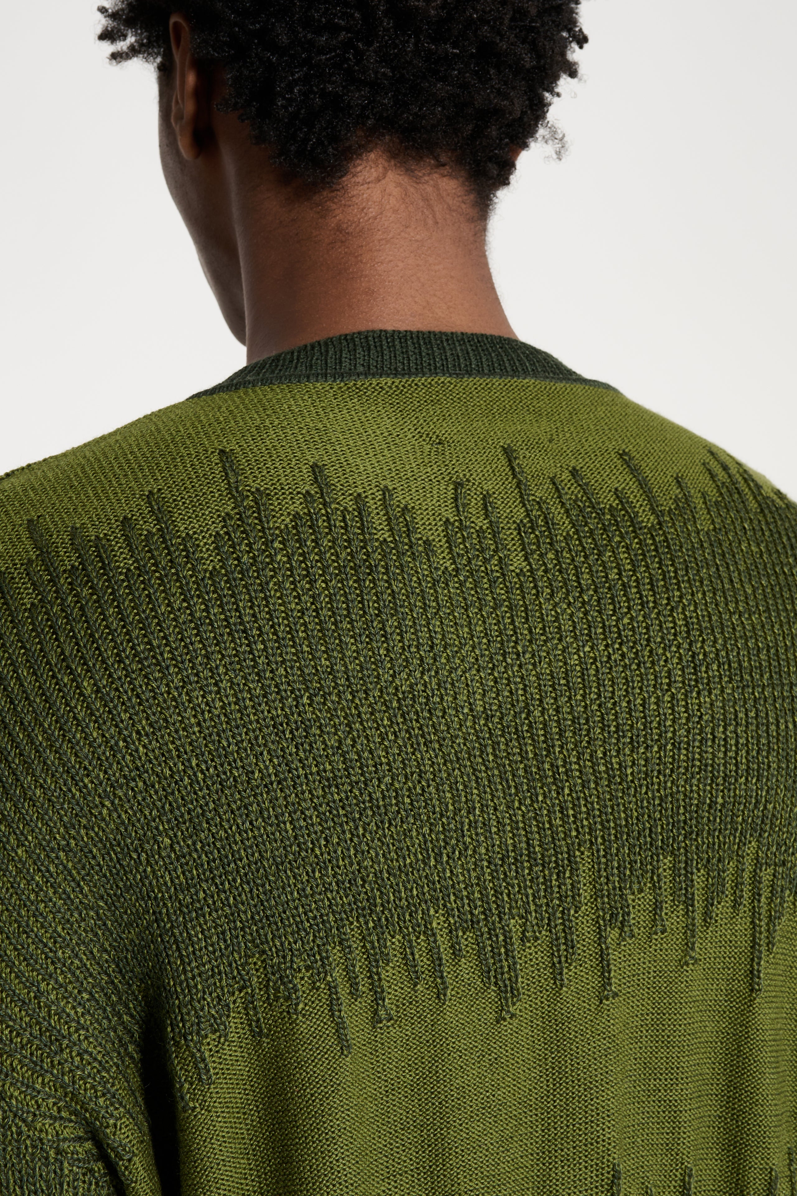 TRES BIEN ATELJÉ Flare Knit Sweater Green