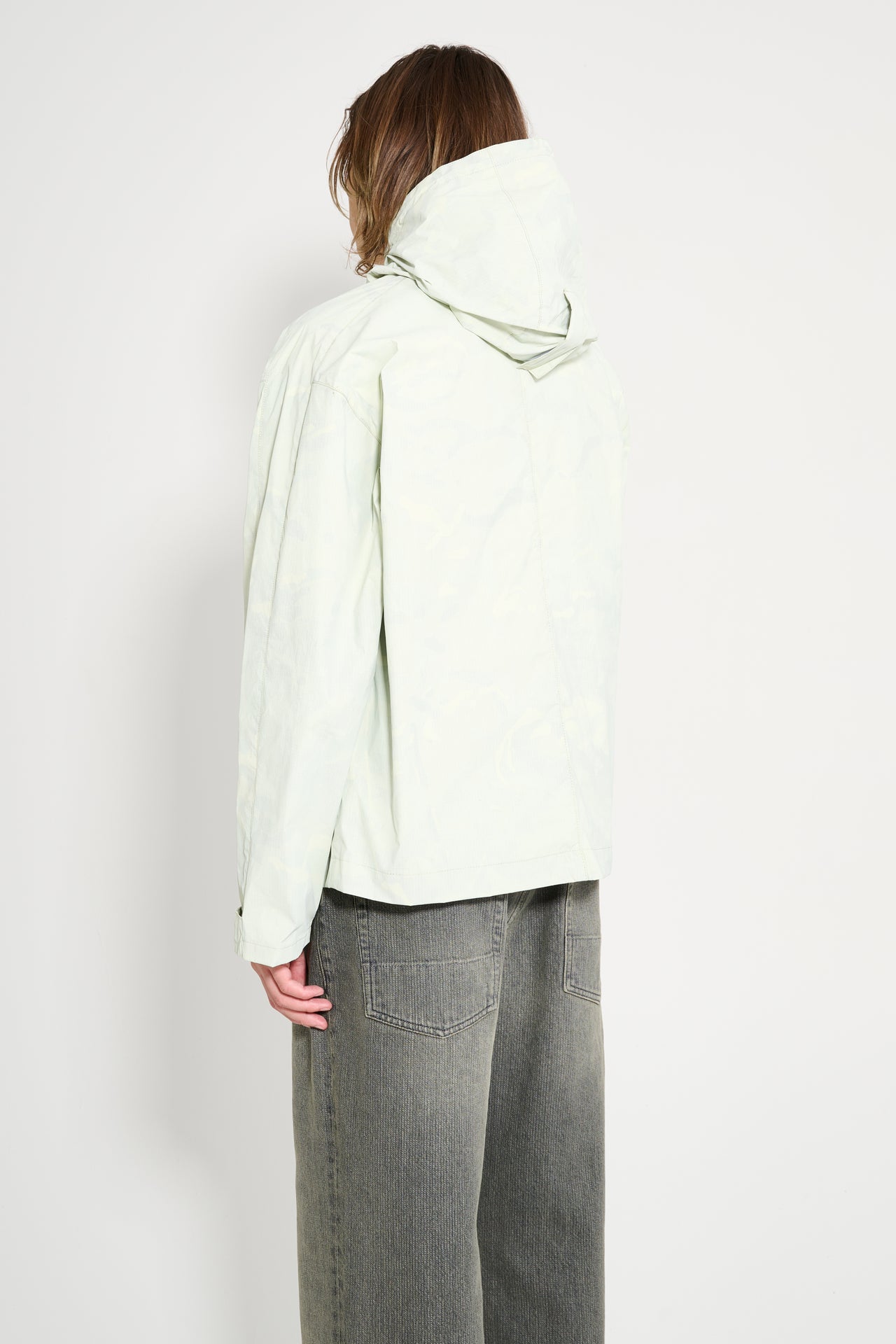Très Bien Replayed Anorak Resin Coated Camouflage Green