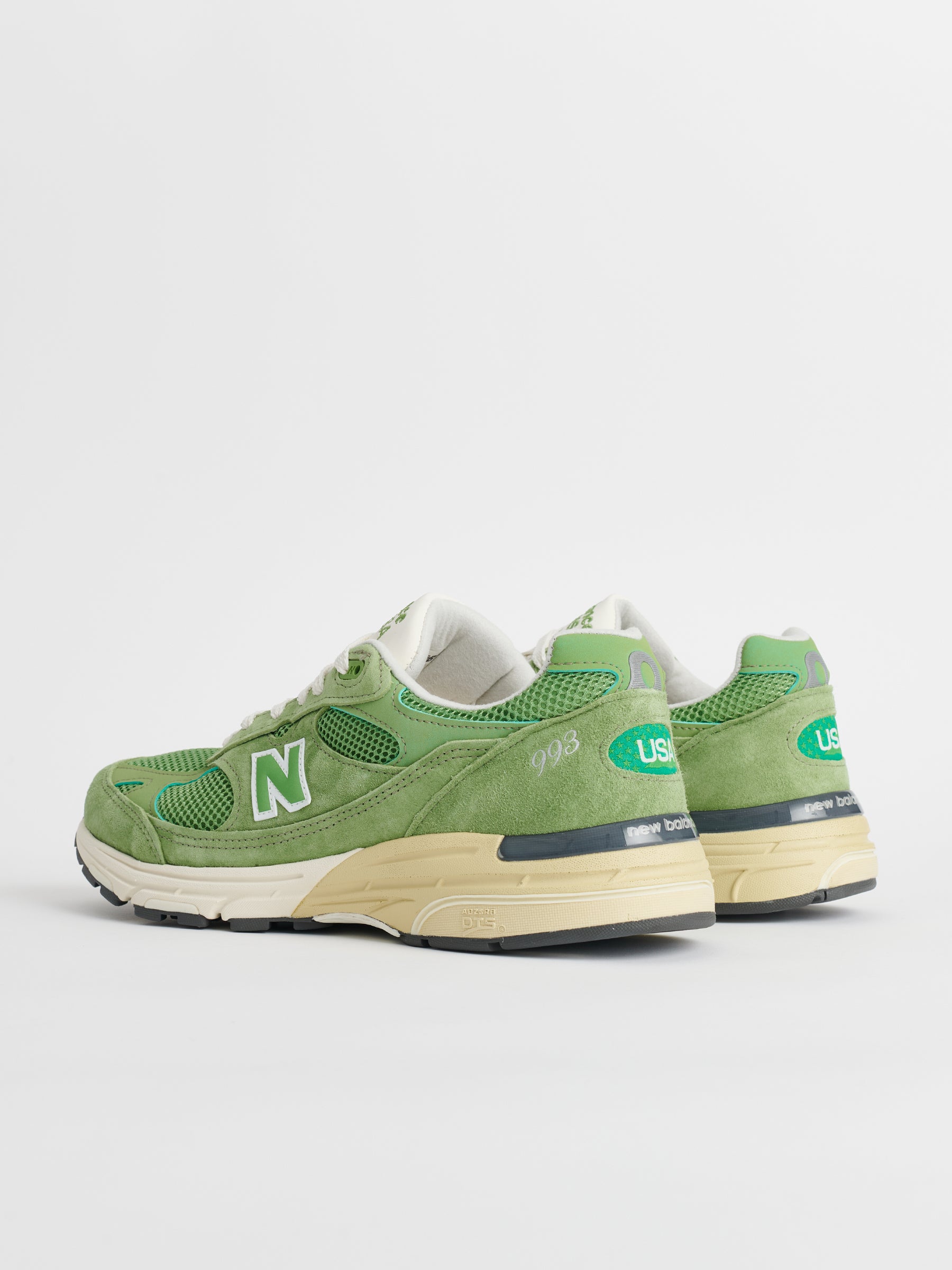 New Balance Teddy Santis Made in USA 993 Chive / Sea Salt