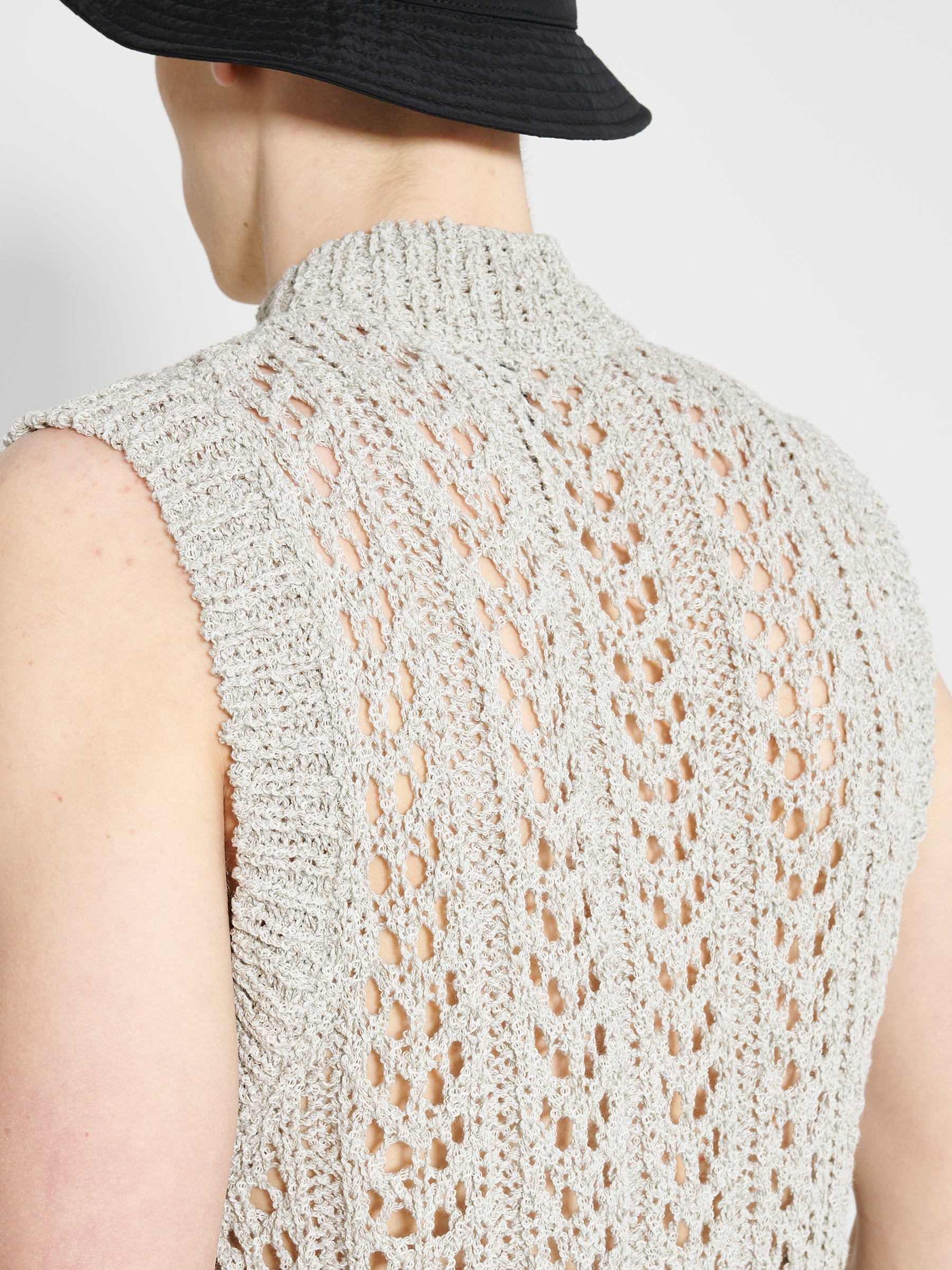 _J.L-A.L_ Redos Knitted Vest Silver Grey