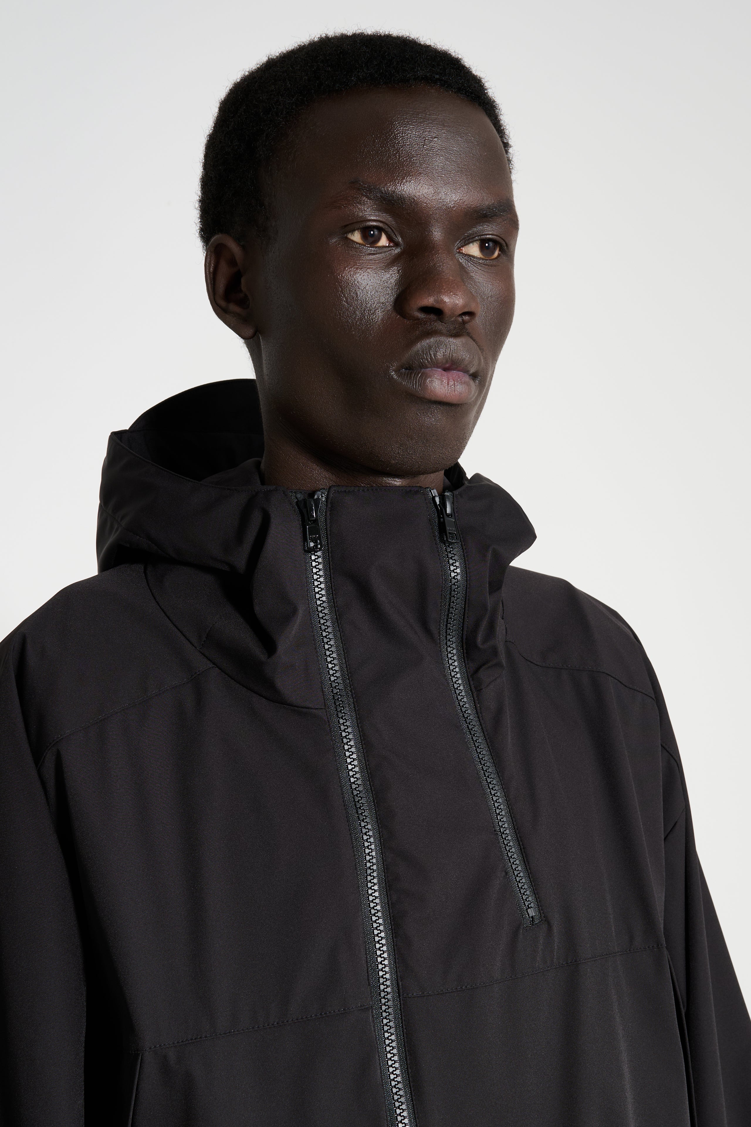 ssstein Weather Protection Hooded Jacket Black