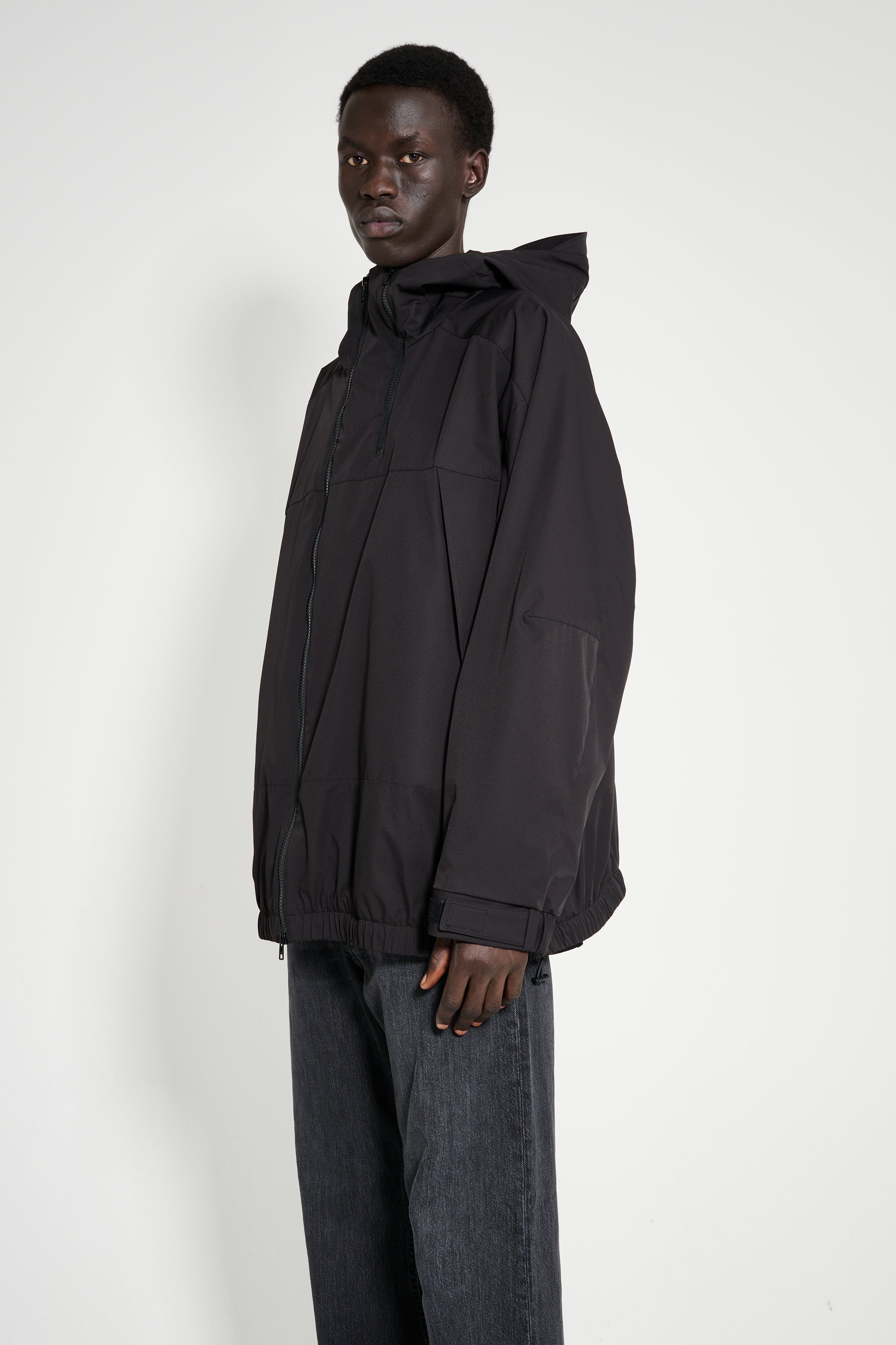 ssstein Weather Protection Hooded Jacket Black