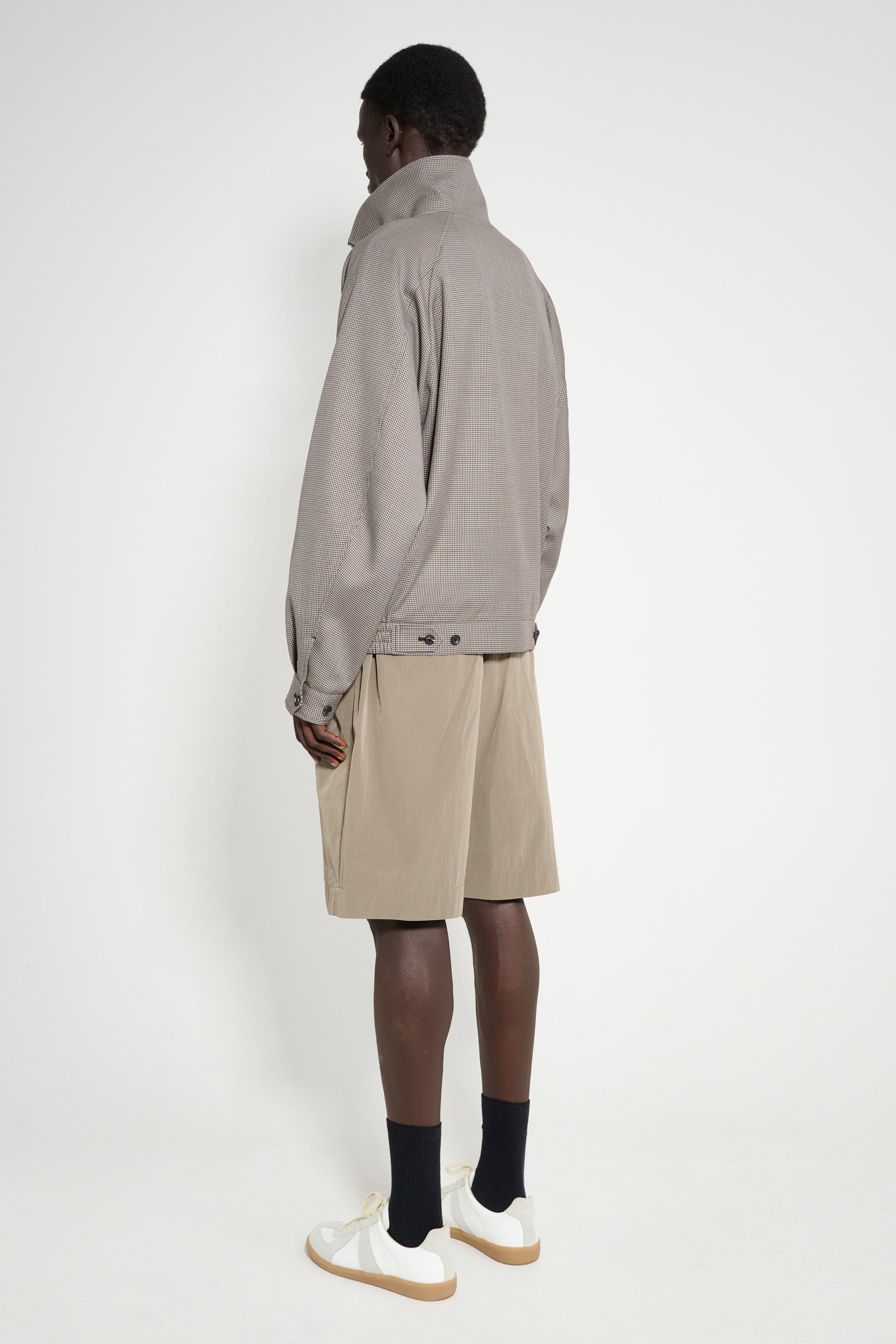 ssstein Windproof Nylon Wide Easy Shorts Taupe