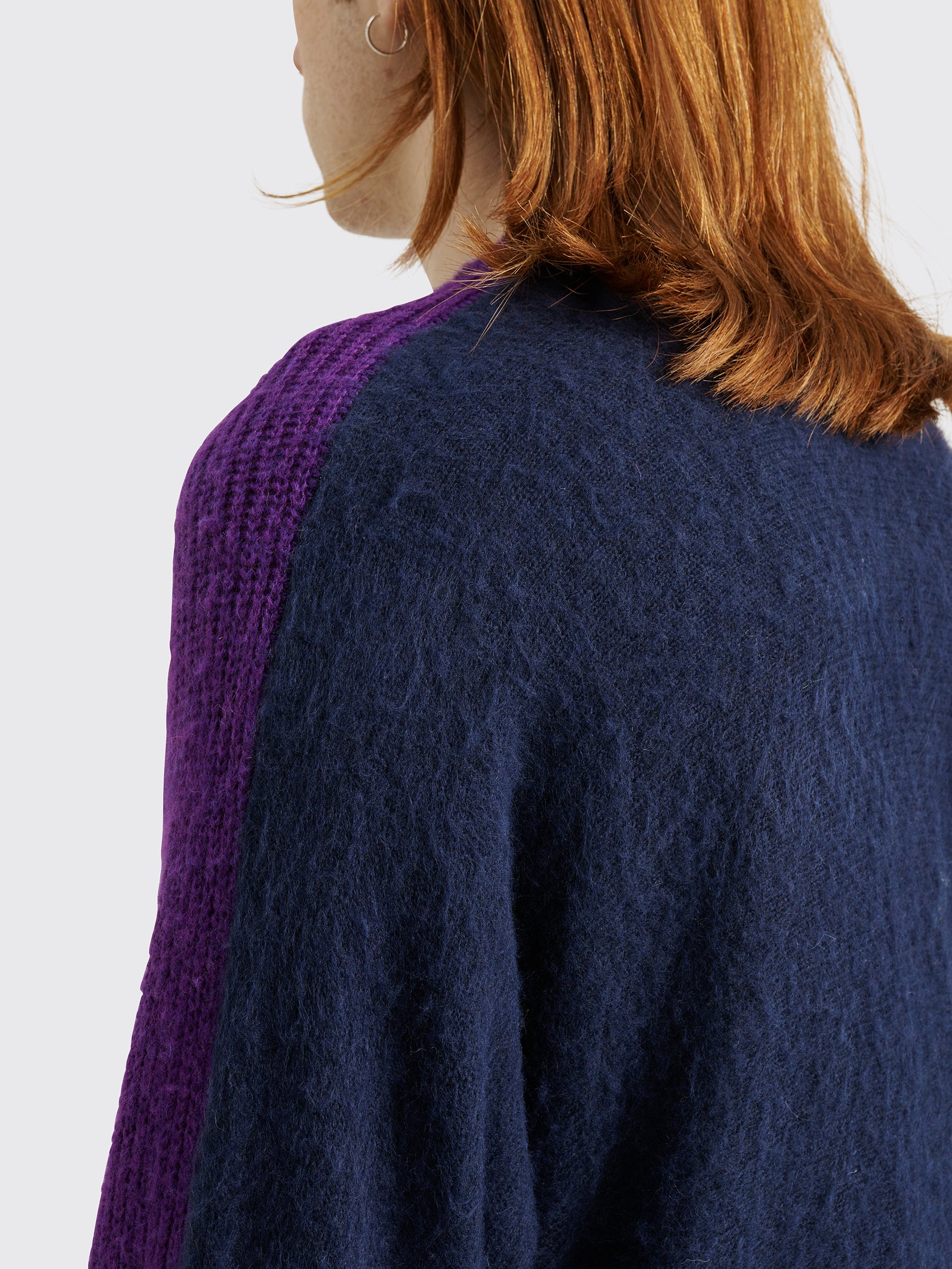 TRÈS BIEN everywear Split Knitted Sweater Wool Blend Purple / Navy