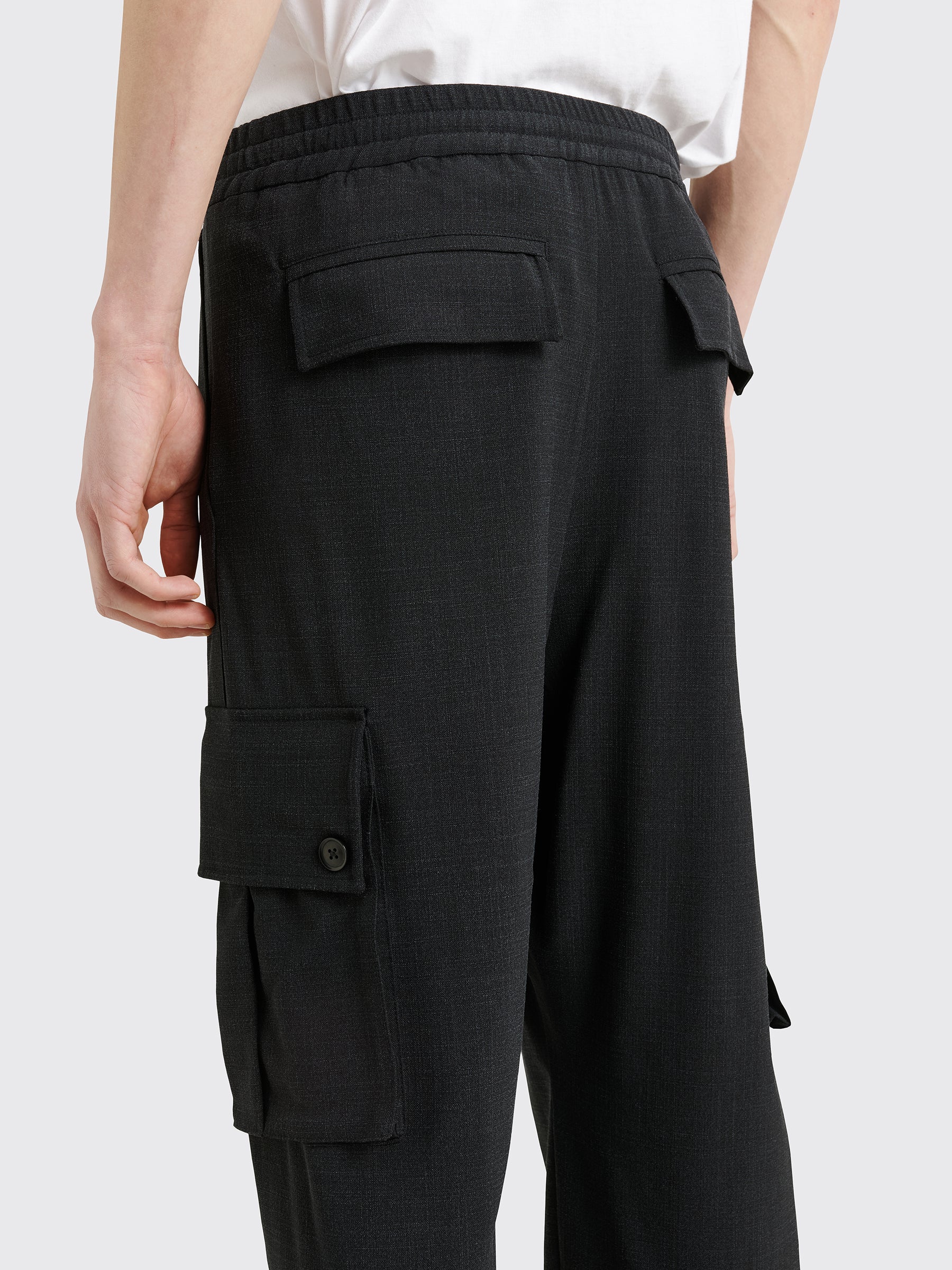 TRÈS BIEN everywear Cargo Pants Wool / Silk Dark Grey