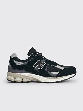 New Balance 2002R Protection Pack Black / Grey
