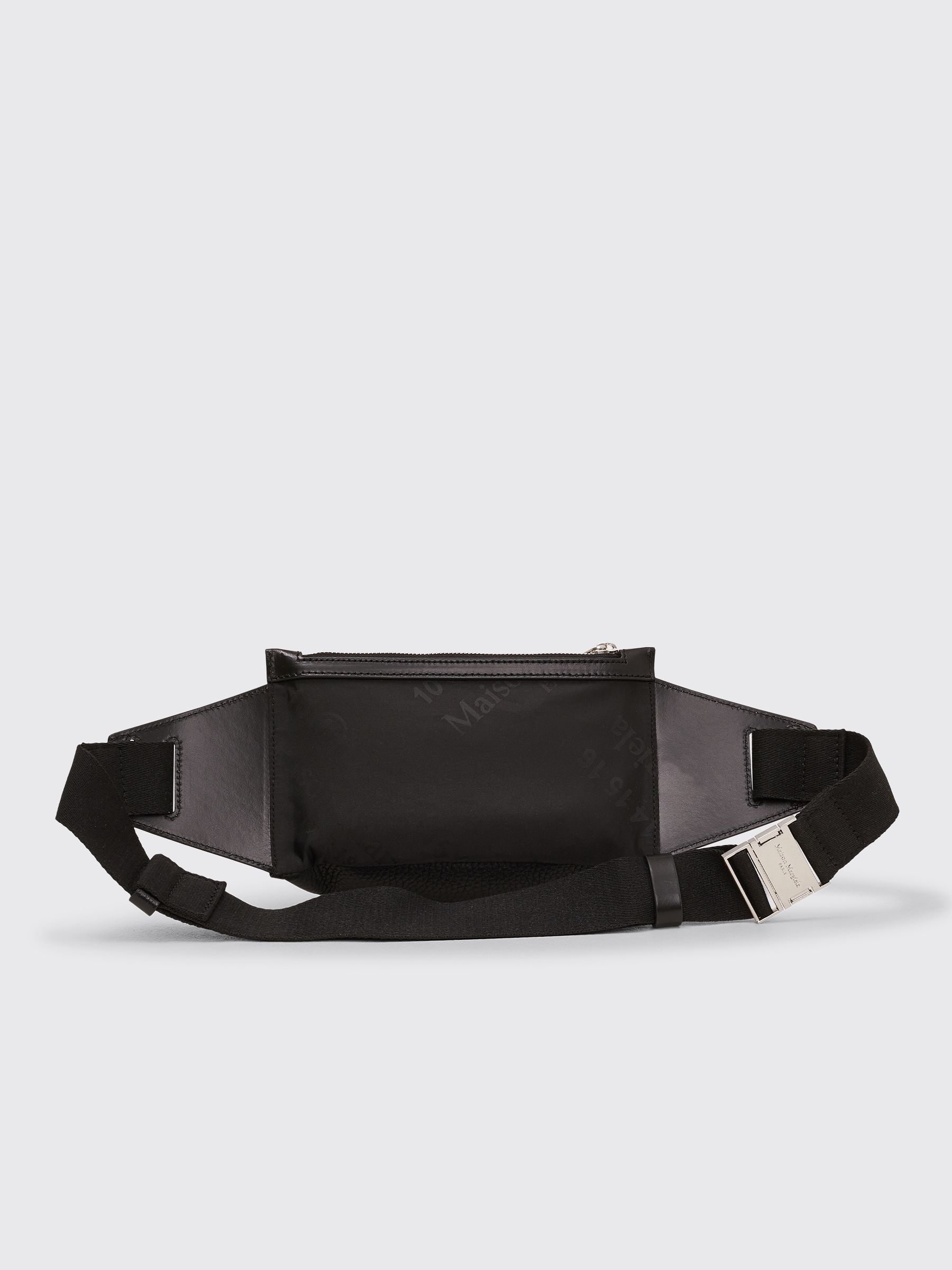 Très Bien - Maison Margiela Leather Belt Bag Black