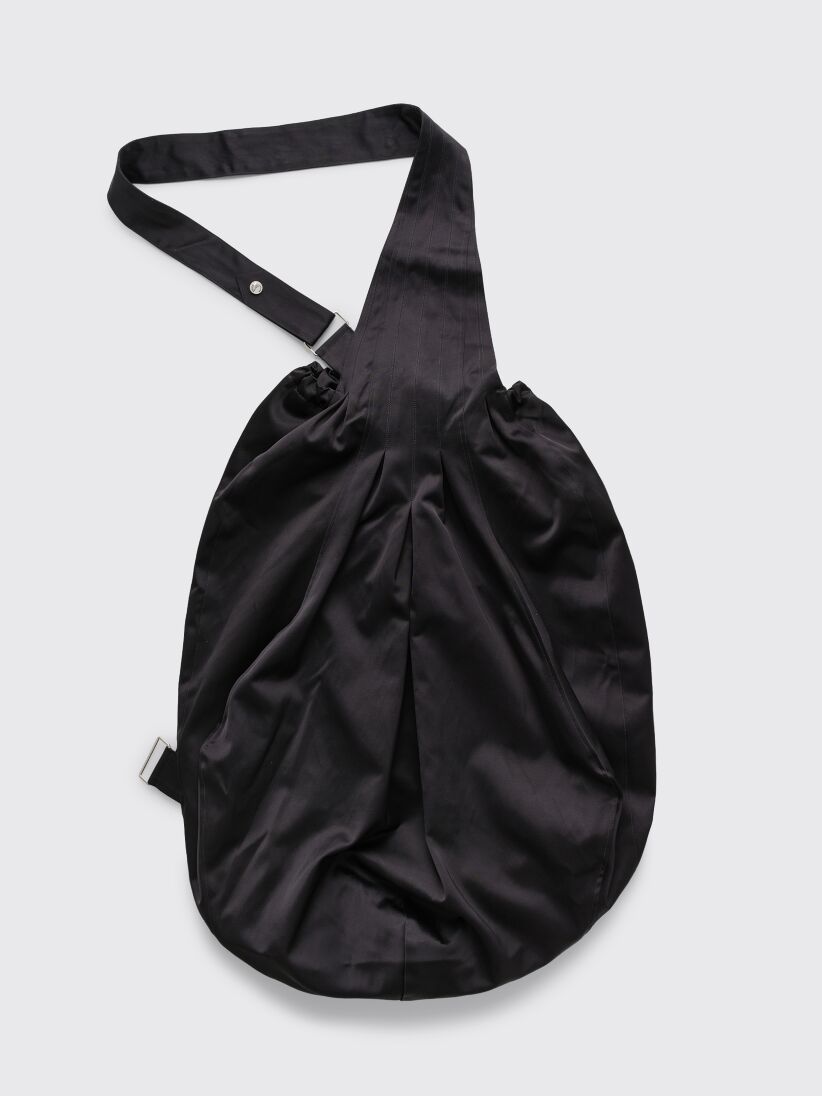 Très Bien - Kiko Kostadinov Haidu Carryall Tech Satin Bag Black