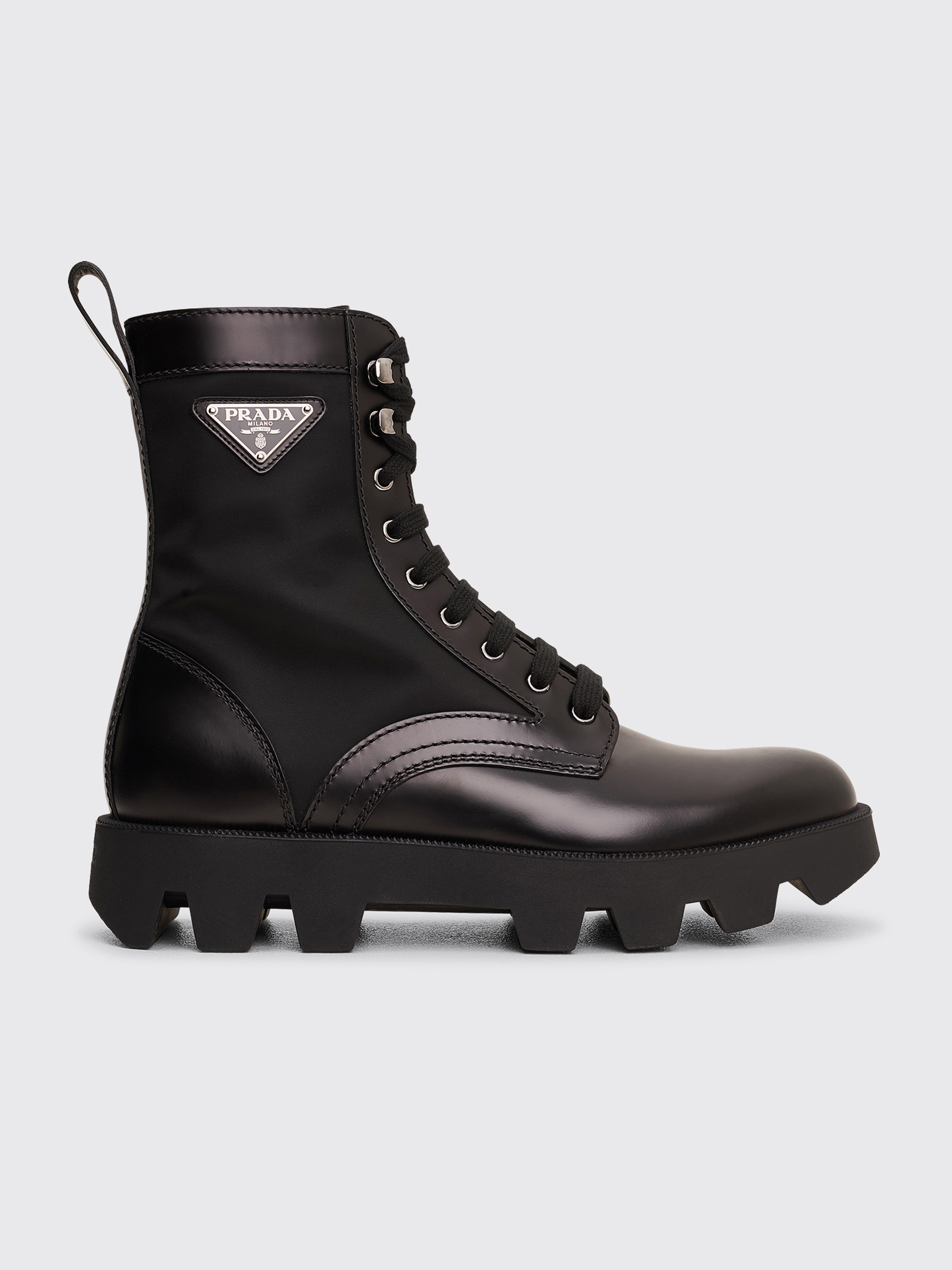 Très Bien - Prada Leather Ankle Boots Black