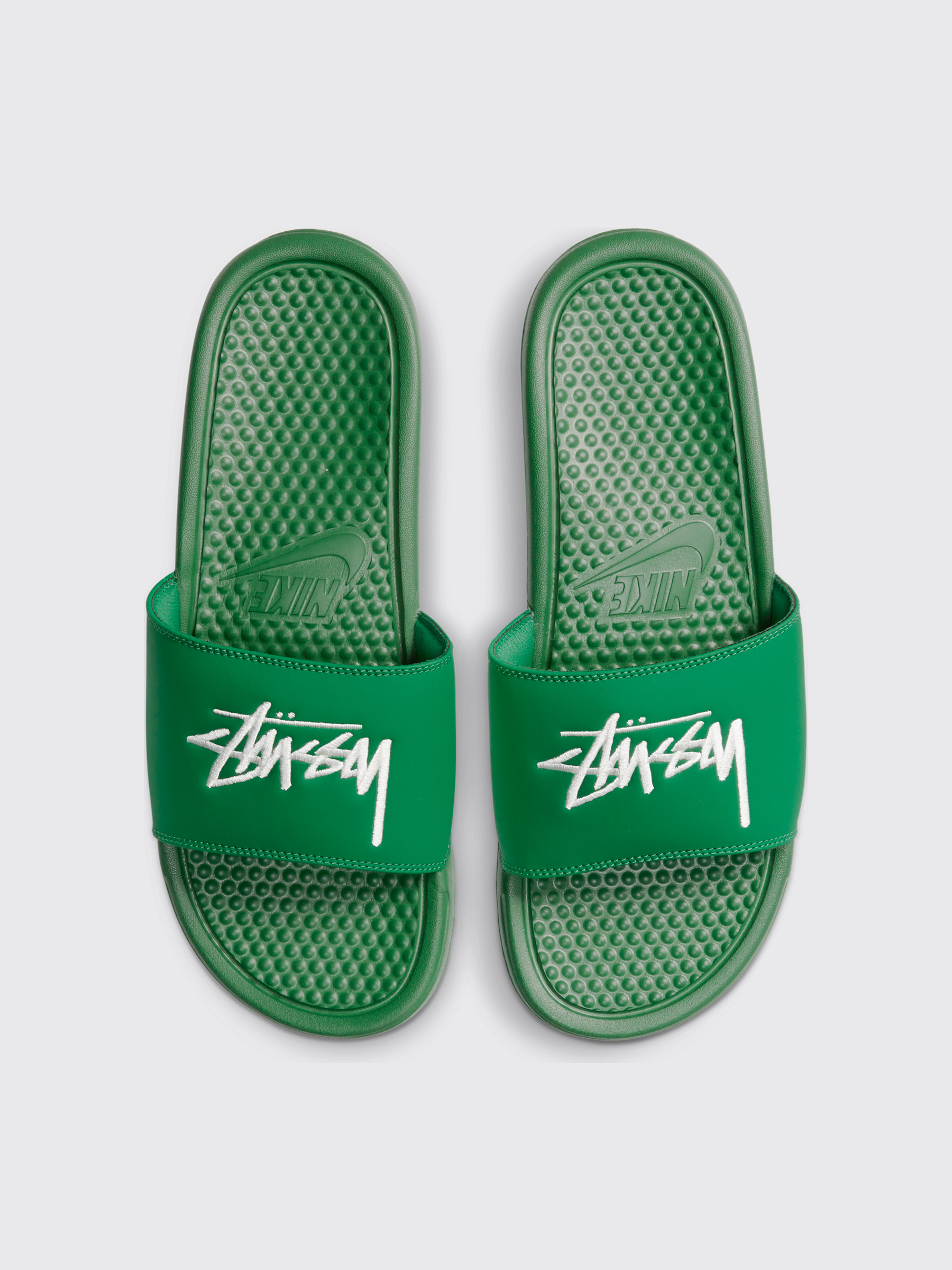 nike green slippers