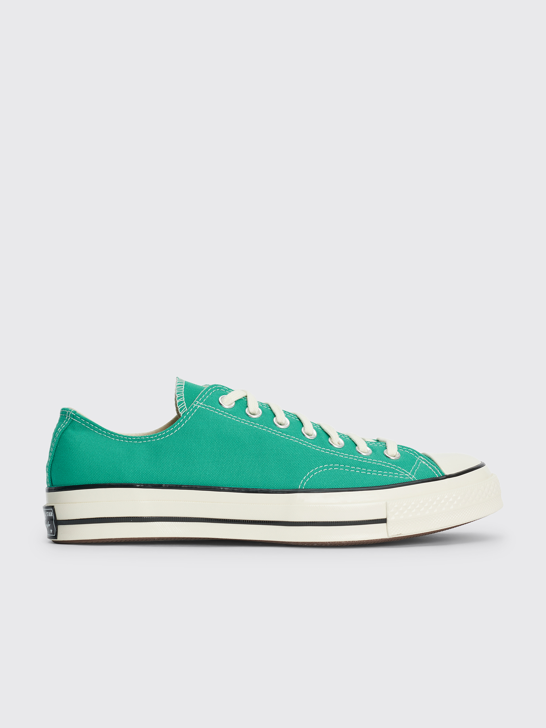 converse with green insole