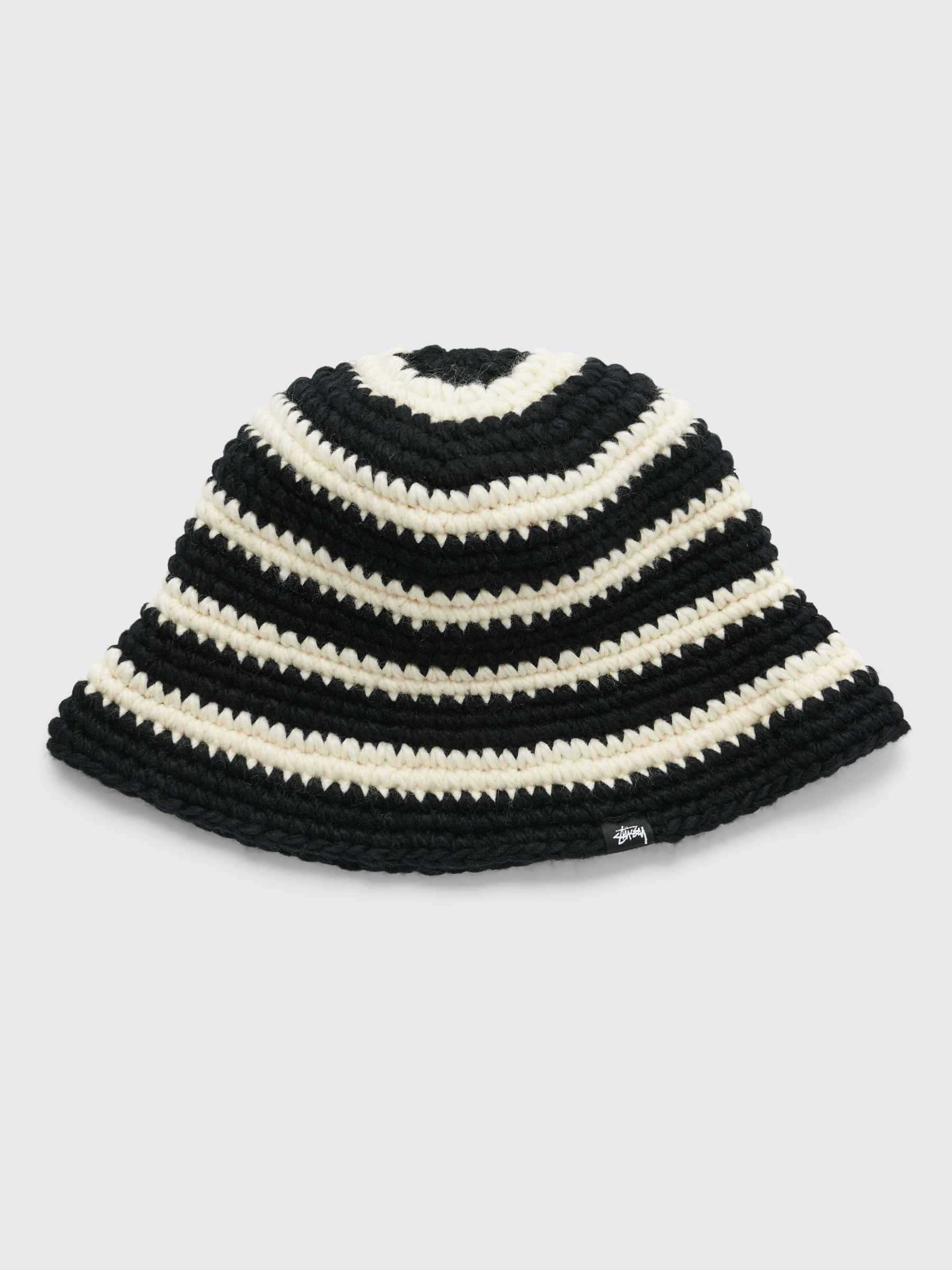 Très Bien - Stüssy Swirl Knit Bucket Hat Black / White